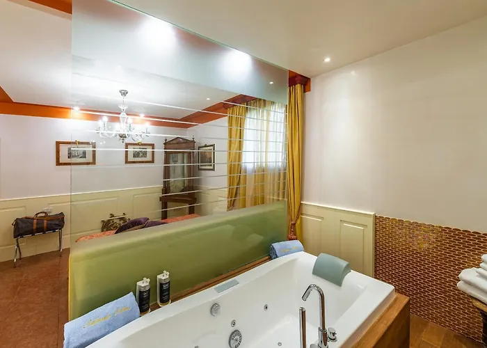 Corte Gotica Apartment *